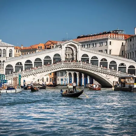 With Amazing View - San Marco Daire