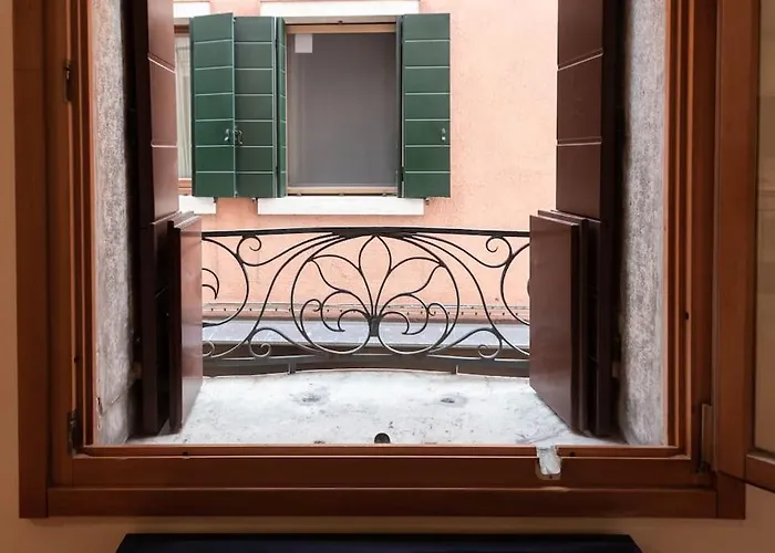 With Amazing View - San Marco Appartement Venetië