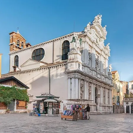 Apt With Amazing View - San Marco Apartment *