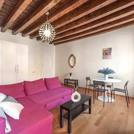 Apt With Amazing View - San Marco